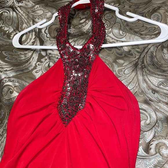 Elegant cocktail dress - Picture 2 of 3